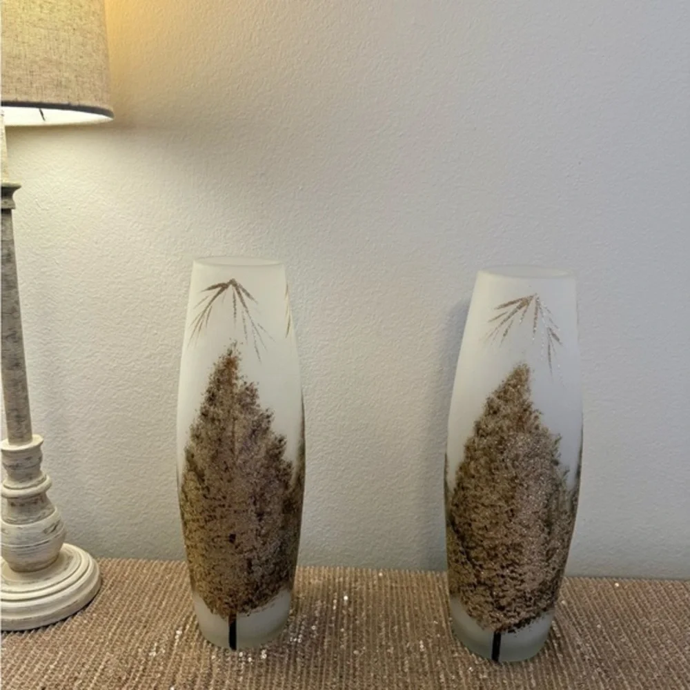 🌸Elegant Frosted Glass Vases with Nature Design🤎